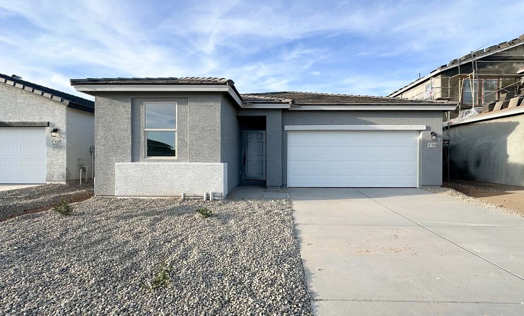 Exterior:Exterior elevation