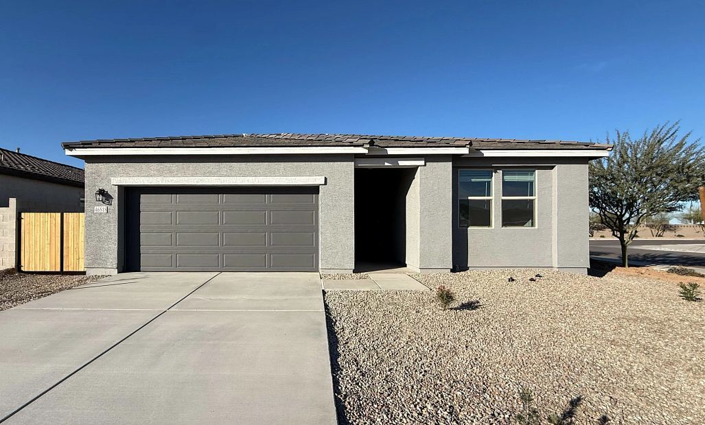 Exterior:Exterior elevation