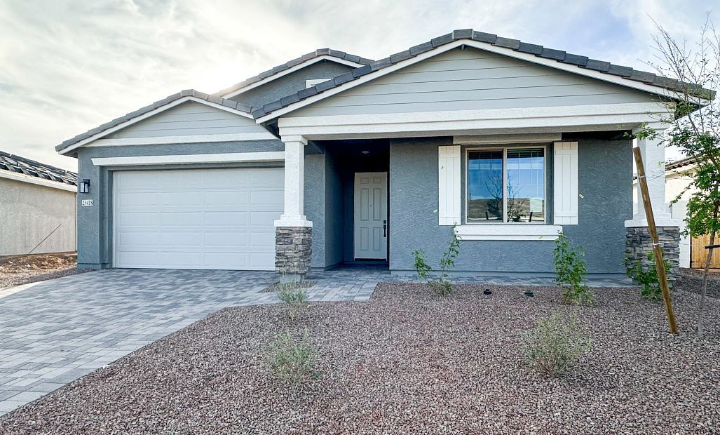 Exterior:Exterior elevation