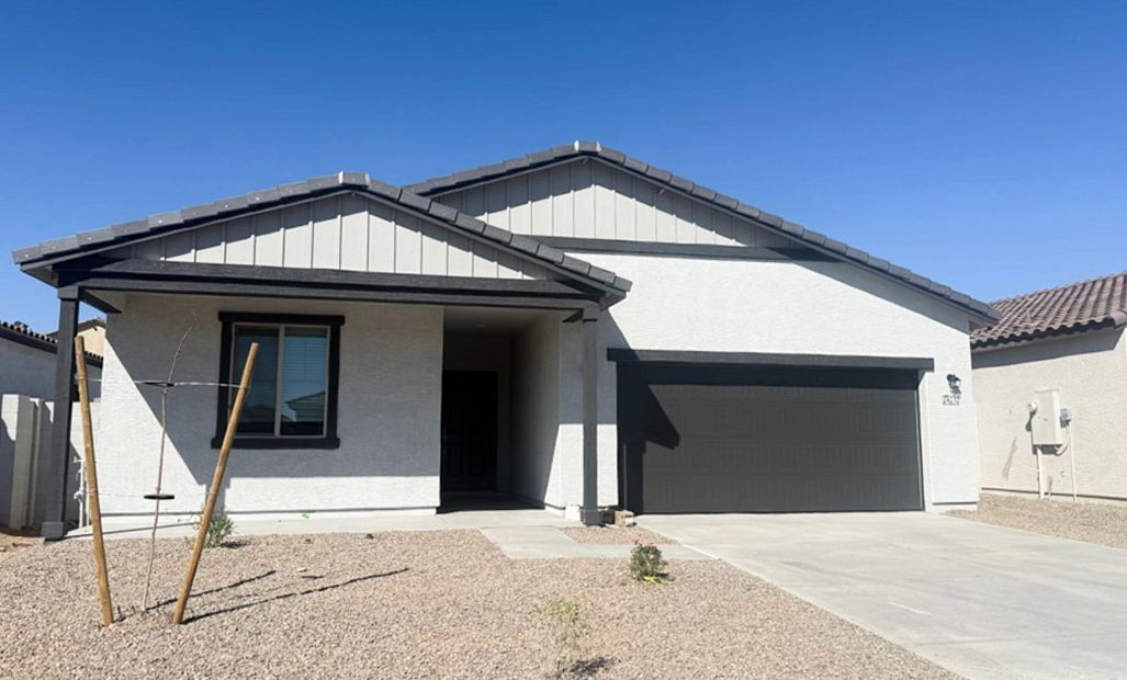 Exterior:Exterior elevation