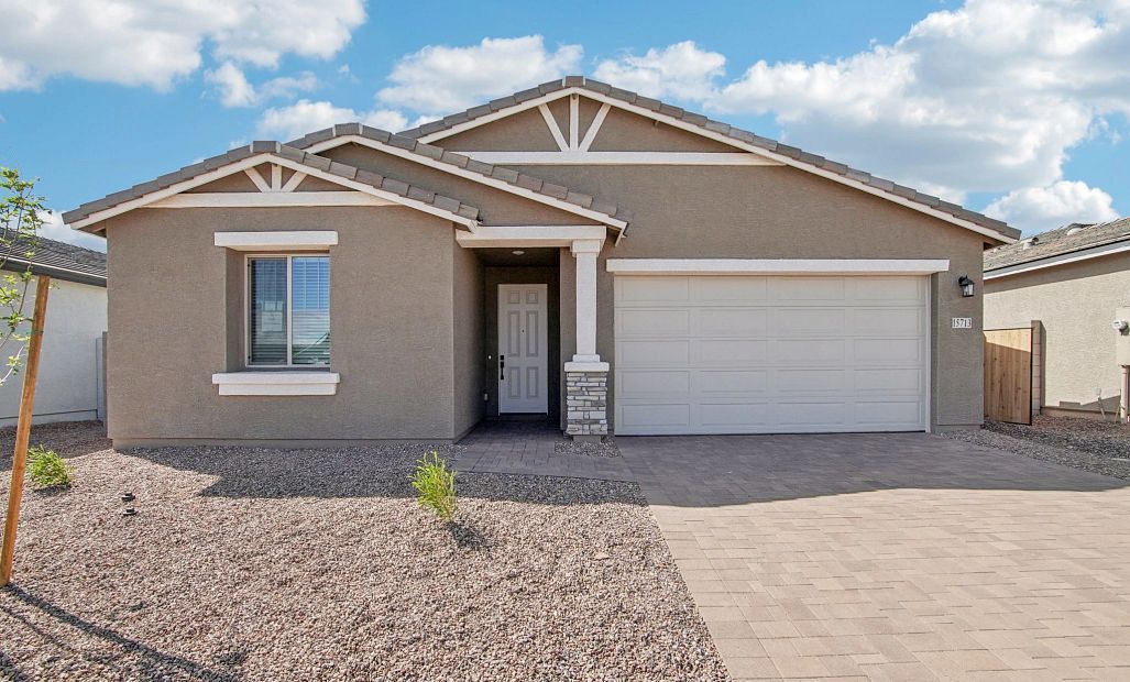 Exterior:Exterior elevation