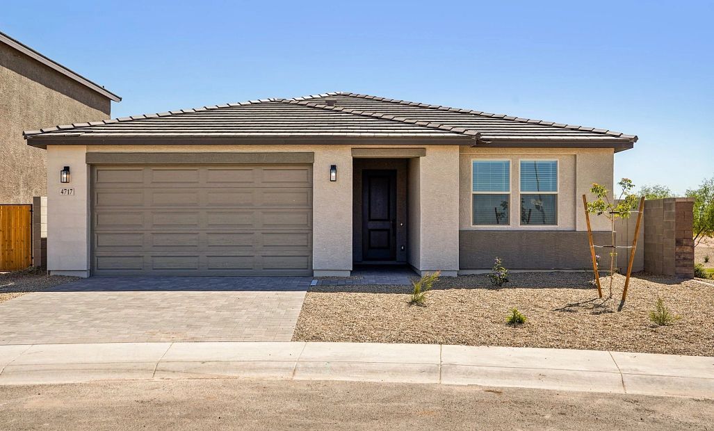 Exterior:Exterior elevation