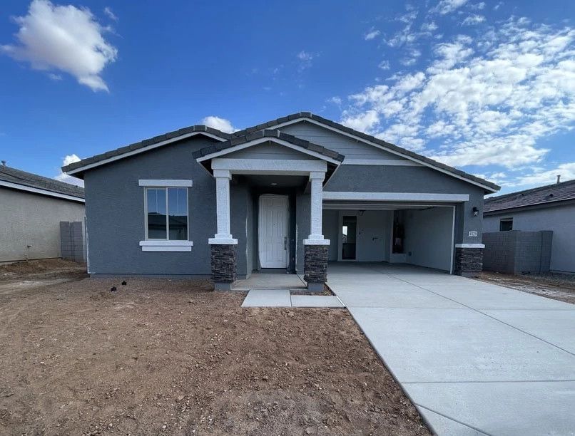 Exterior:Exterior elevation