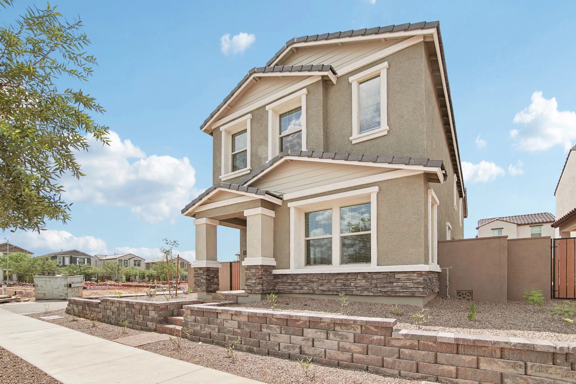 Exterior:Exterior elevation
