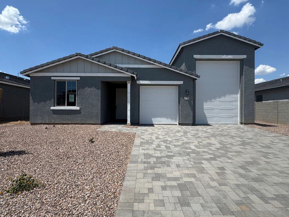 Exterior:Exterior elevation