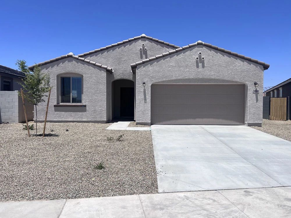 Exterior:Exterior elevation