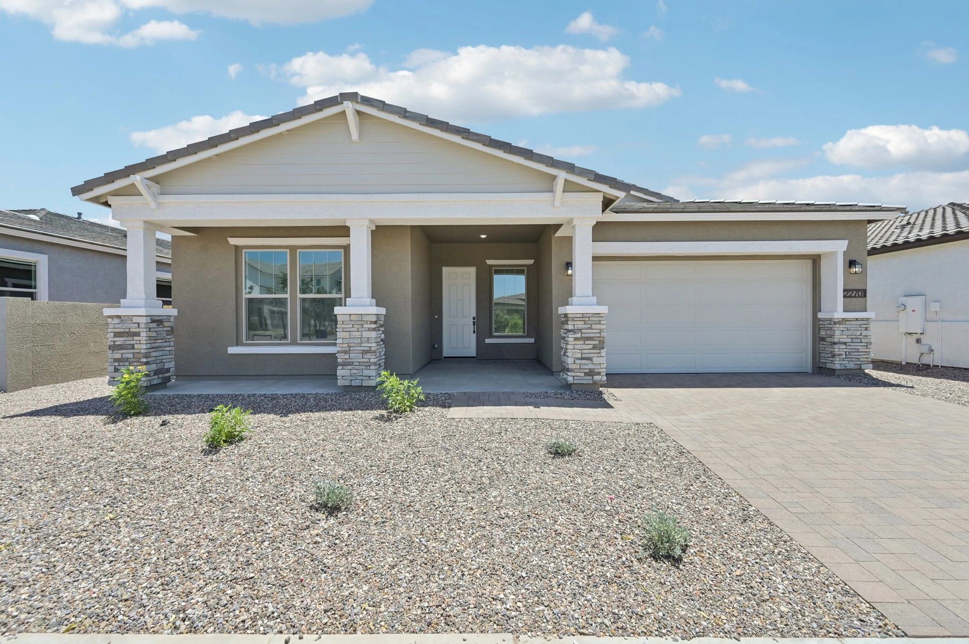 Exterior:Exterior elevation