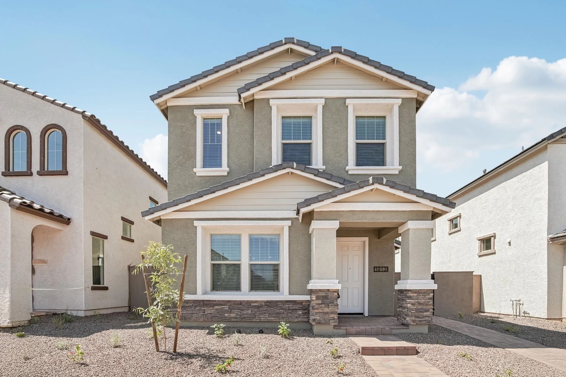 Exterior:Exterior elevation