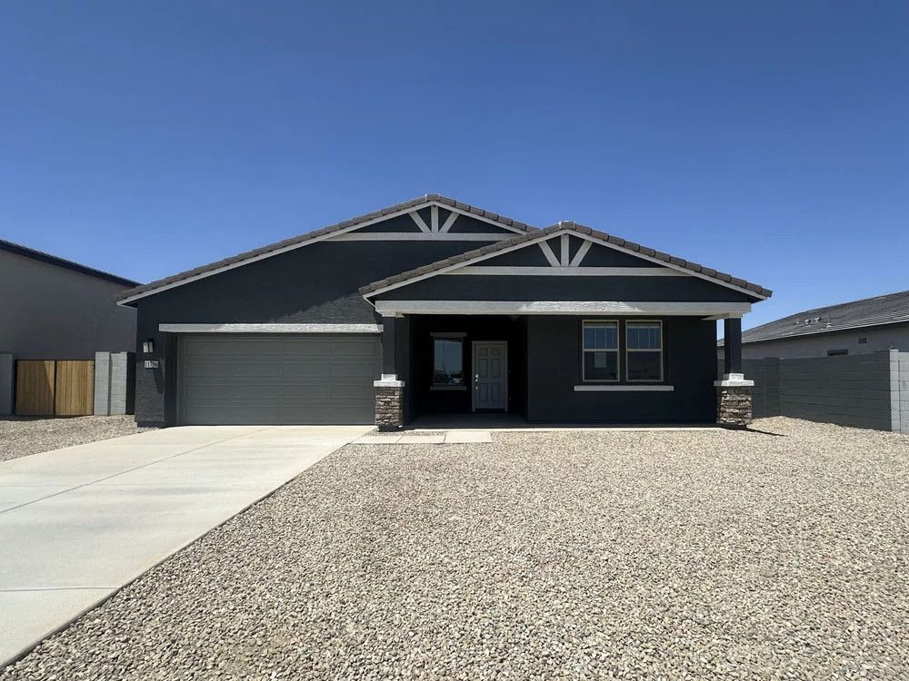Exterior:Exterior elevation
