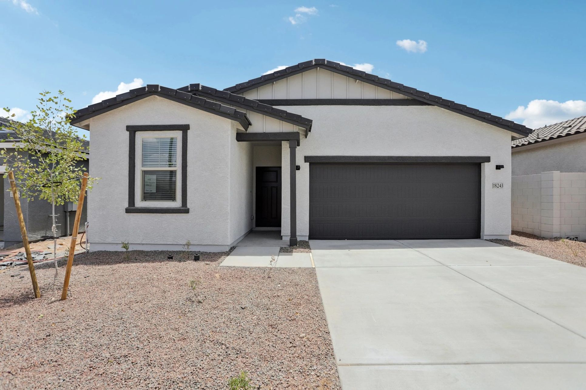 Exterior:Exterior elevation