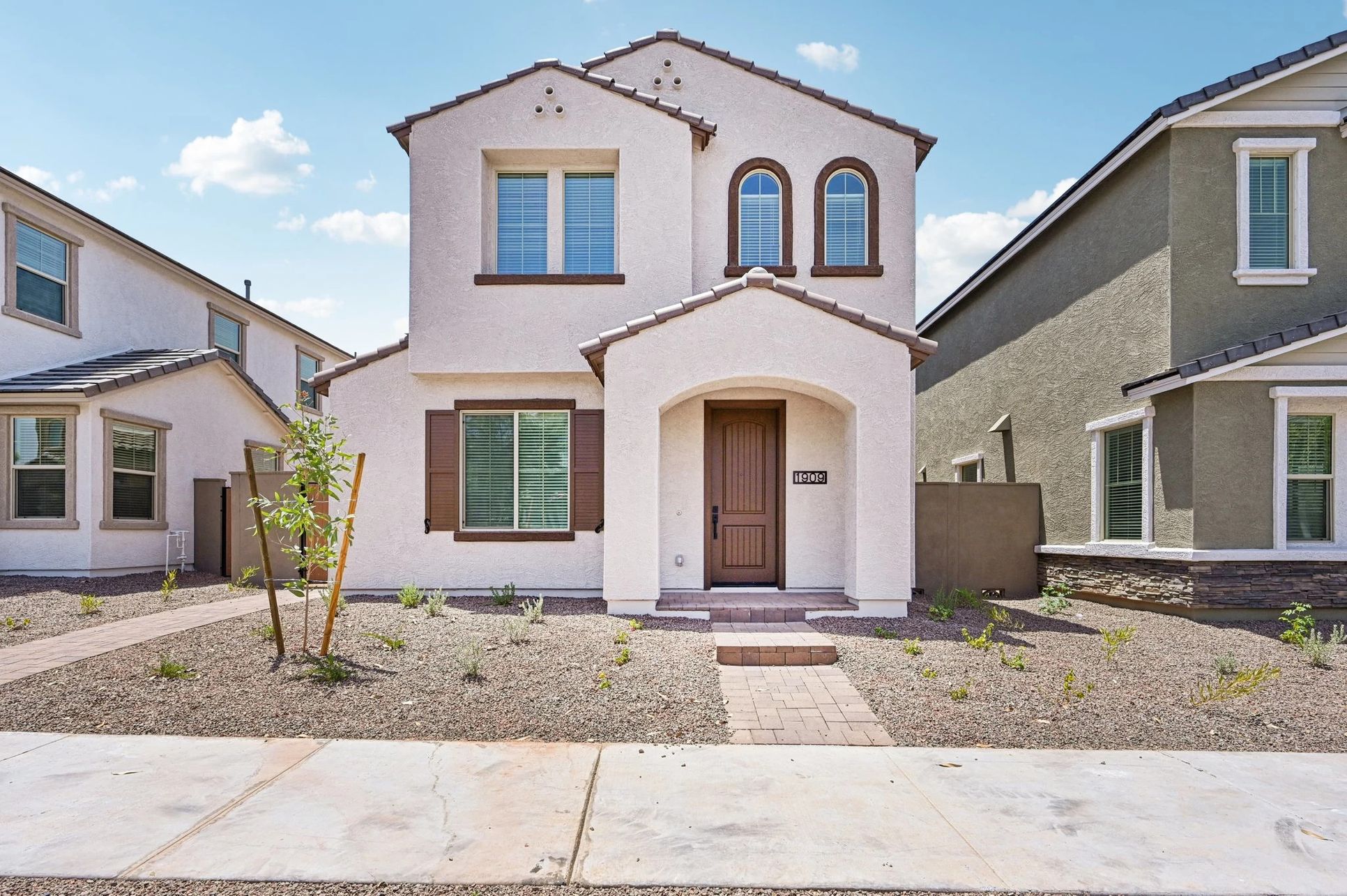 Exterior:Exterior elevation