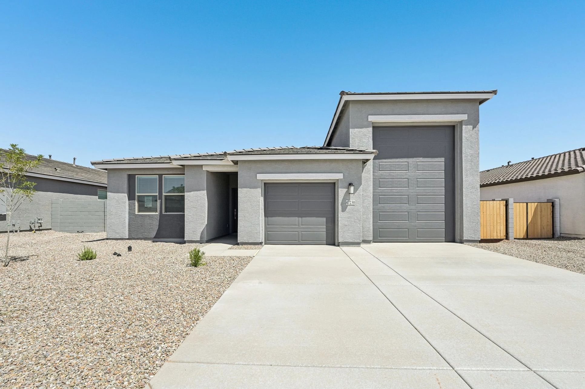 Exterior:Exterior elevation
