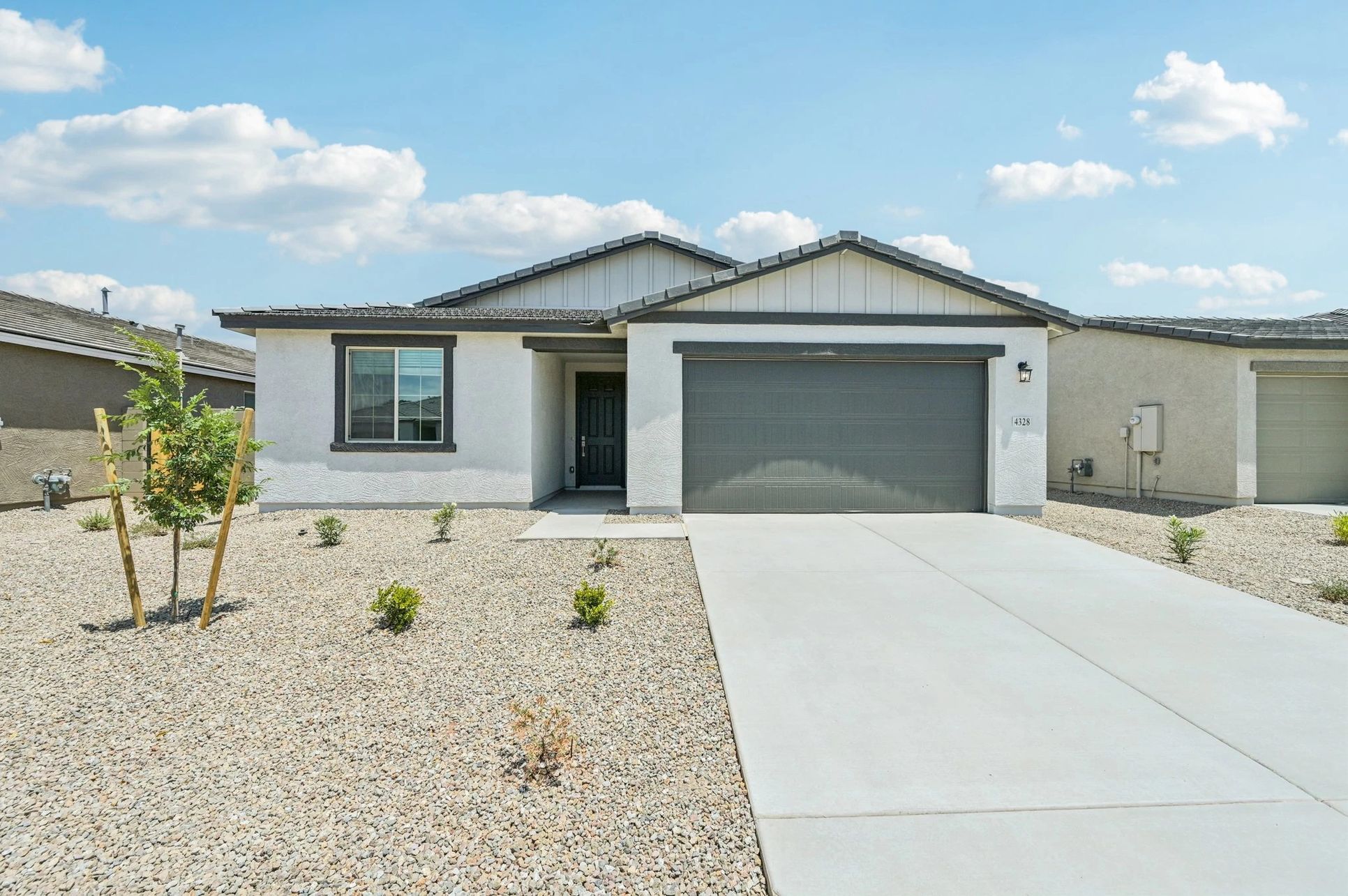 Exterior:Exterior elevation