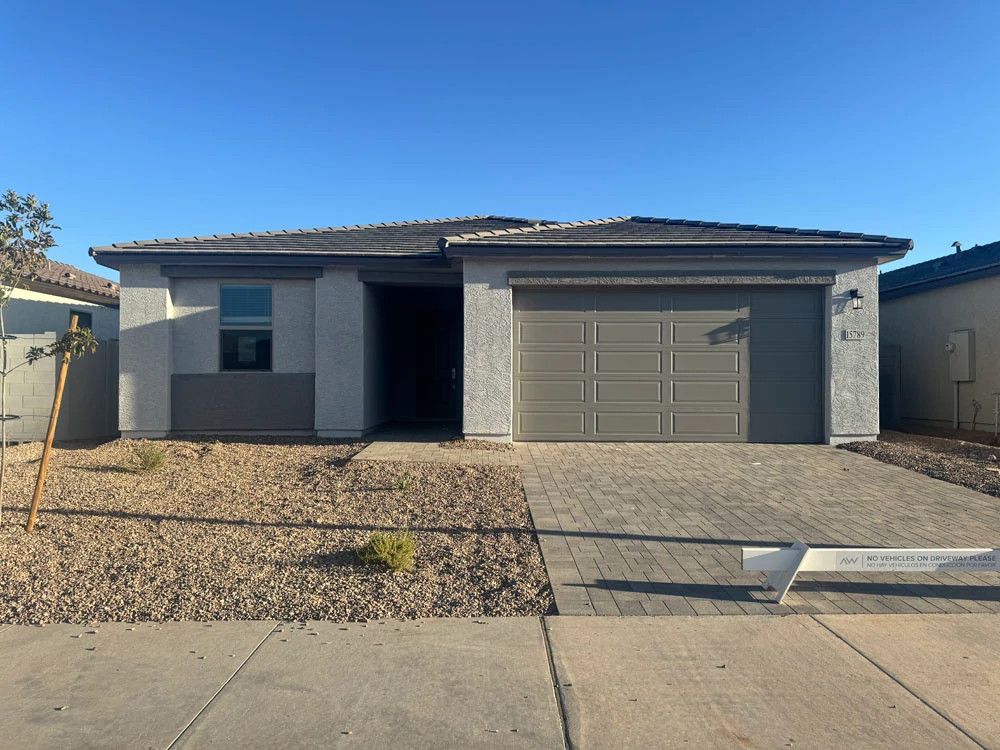 Exterior:Exterior elevation