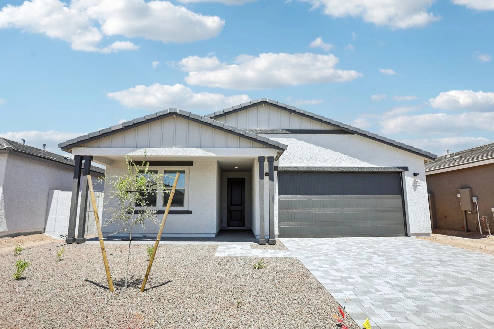 Exterior:Exterior elevation