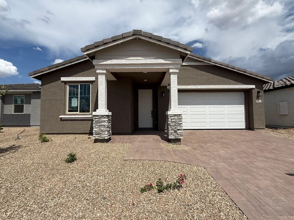 Exterior:Exterior elevation