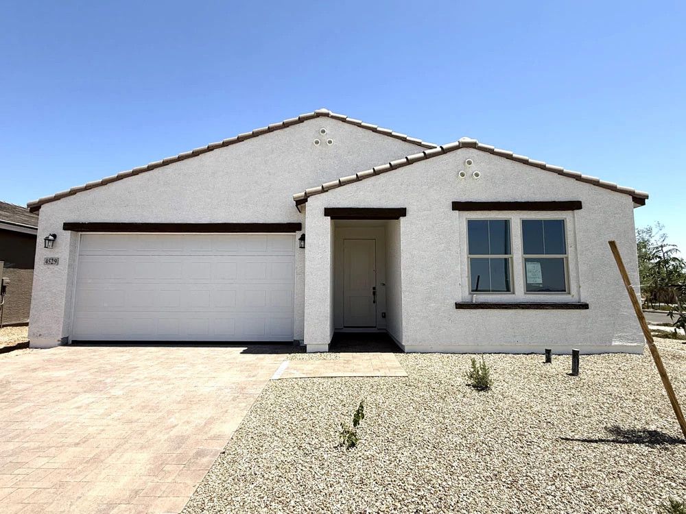 Exterior:Exterior elevation