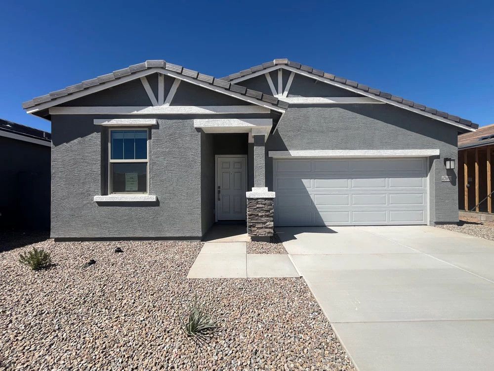 Exterior:Exterior elevation