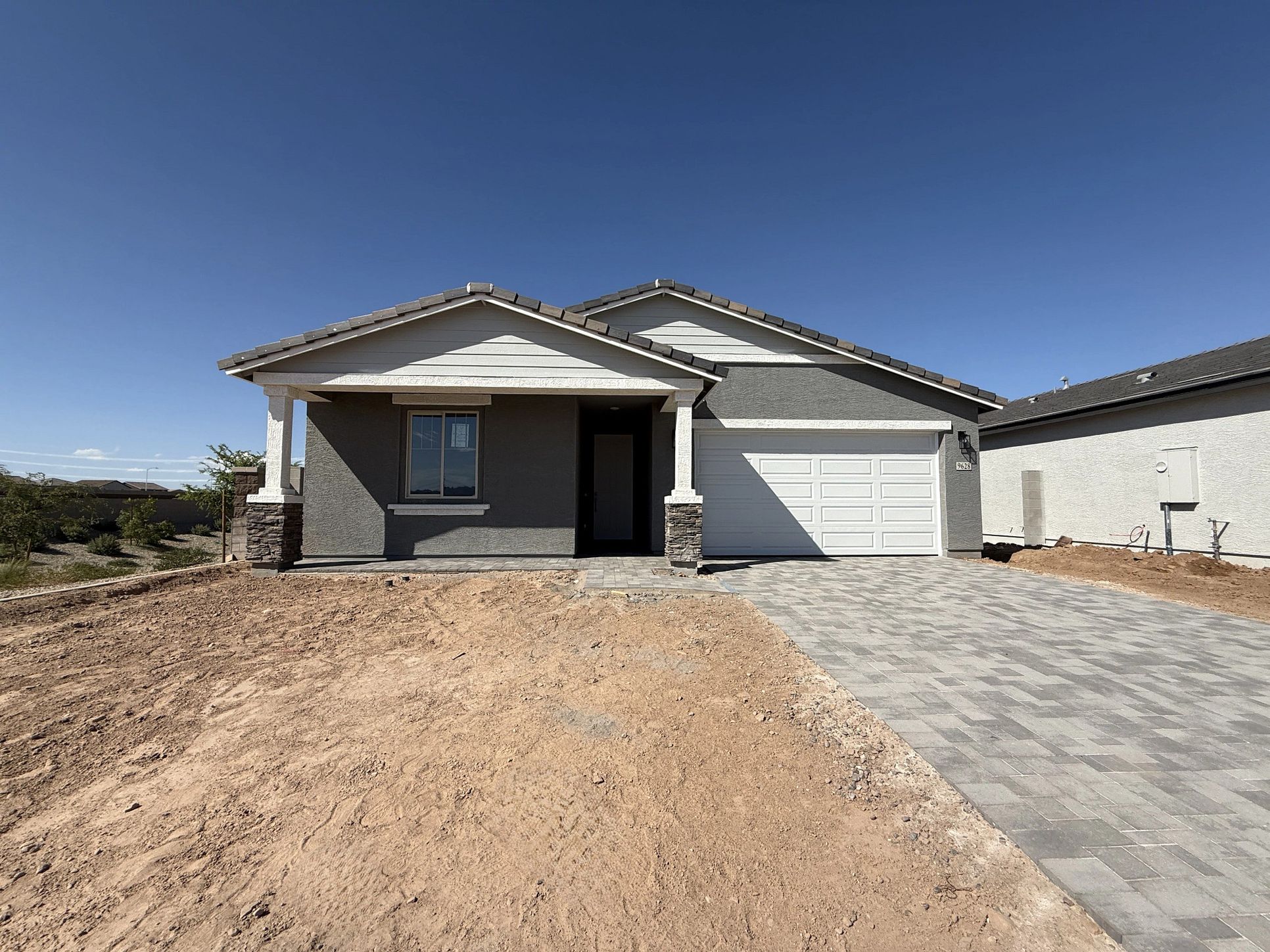 Exterior:Exterior elevation