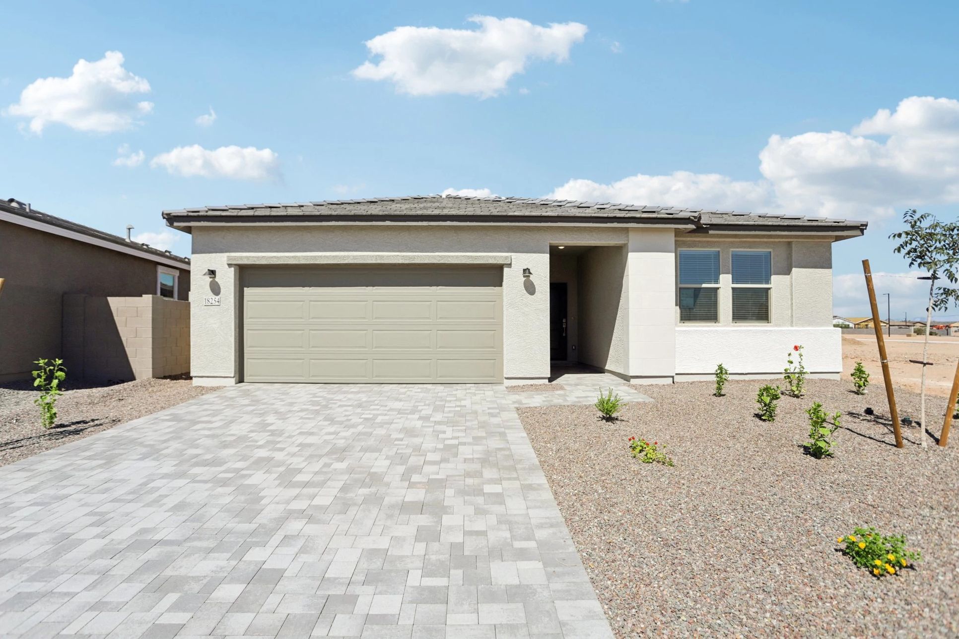 Exterior:Exterior elevation