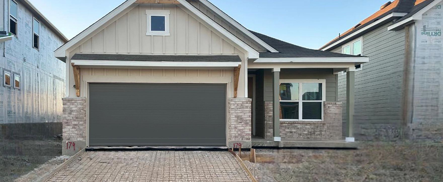 Exterior:Front Elevation