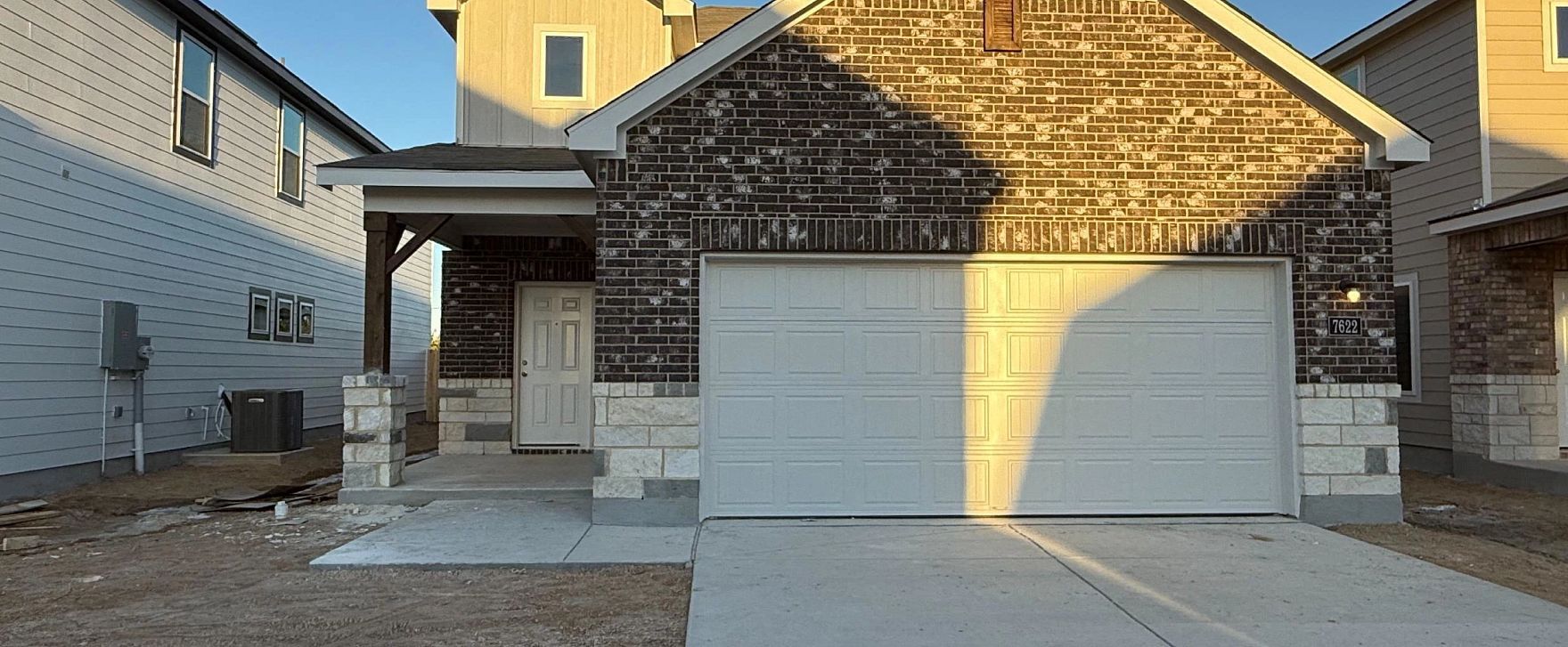 Exterior:Front Elevation