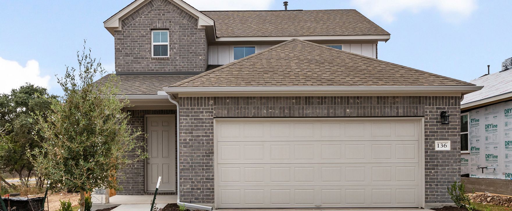 Exterior:Front Exterior