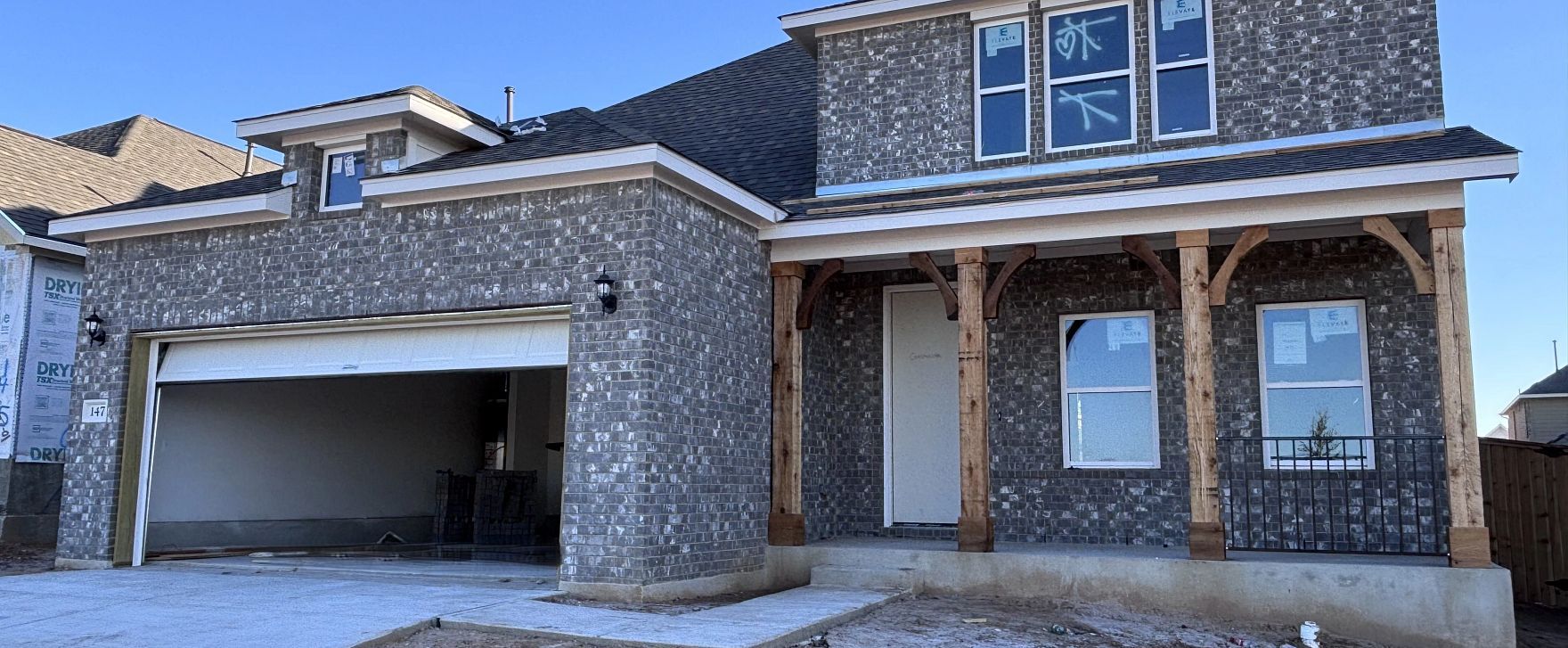 Exterior:Front Exterior