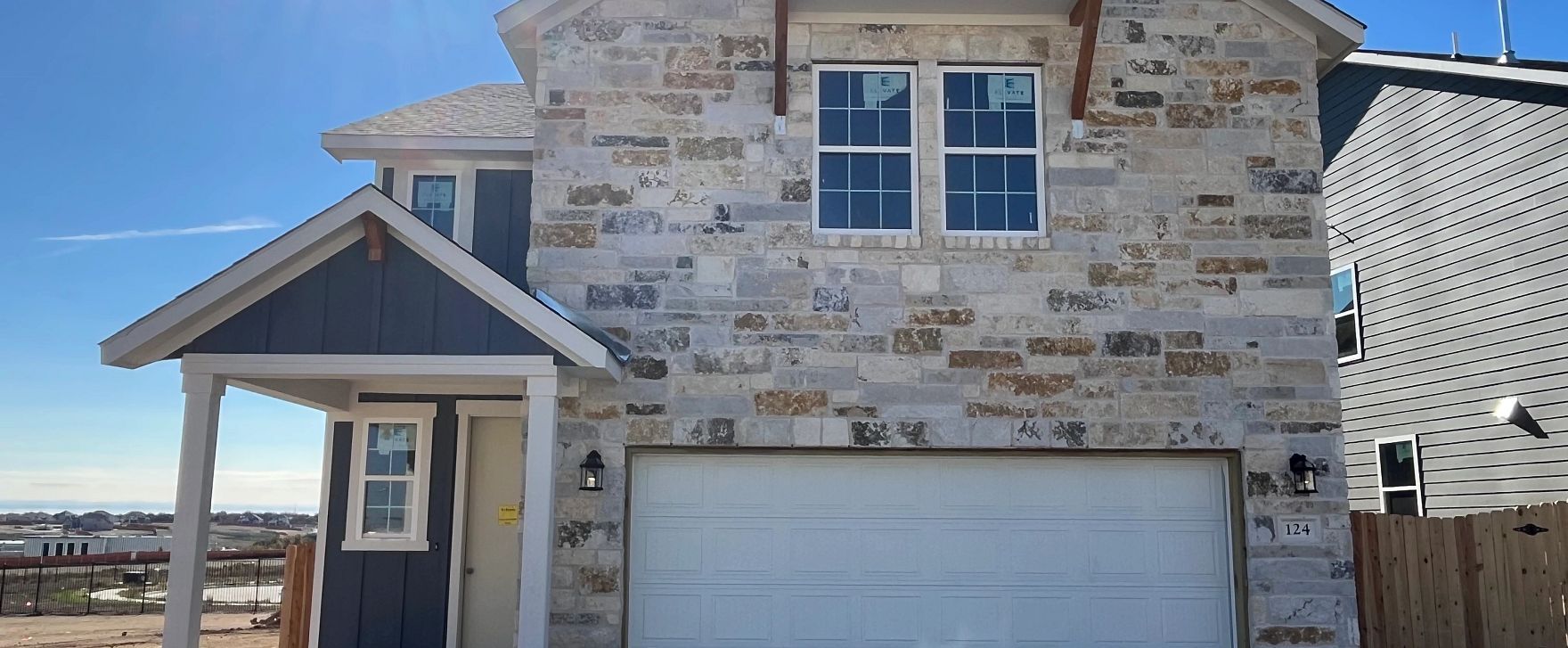 Exterior:Front Exterior