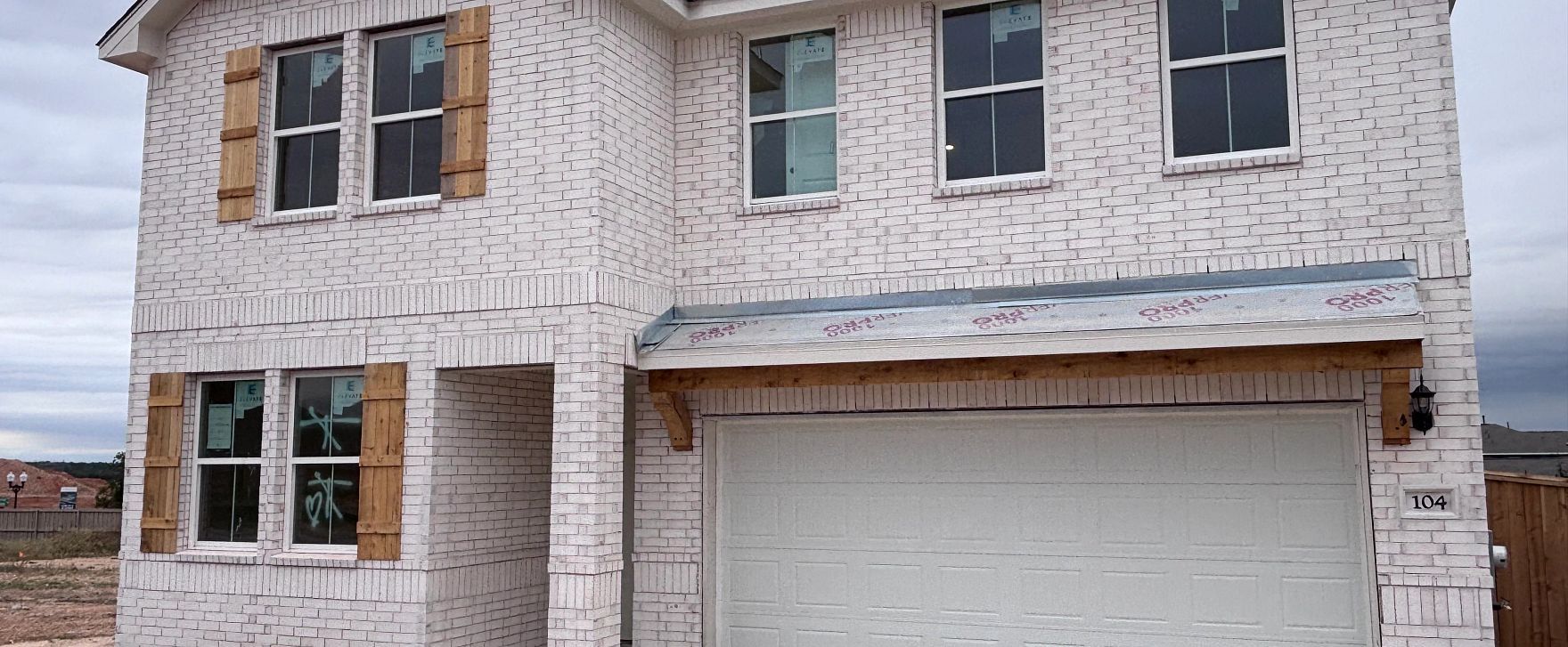 Exterior:Front Exterior