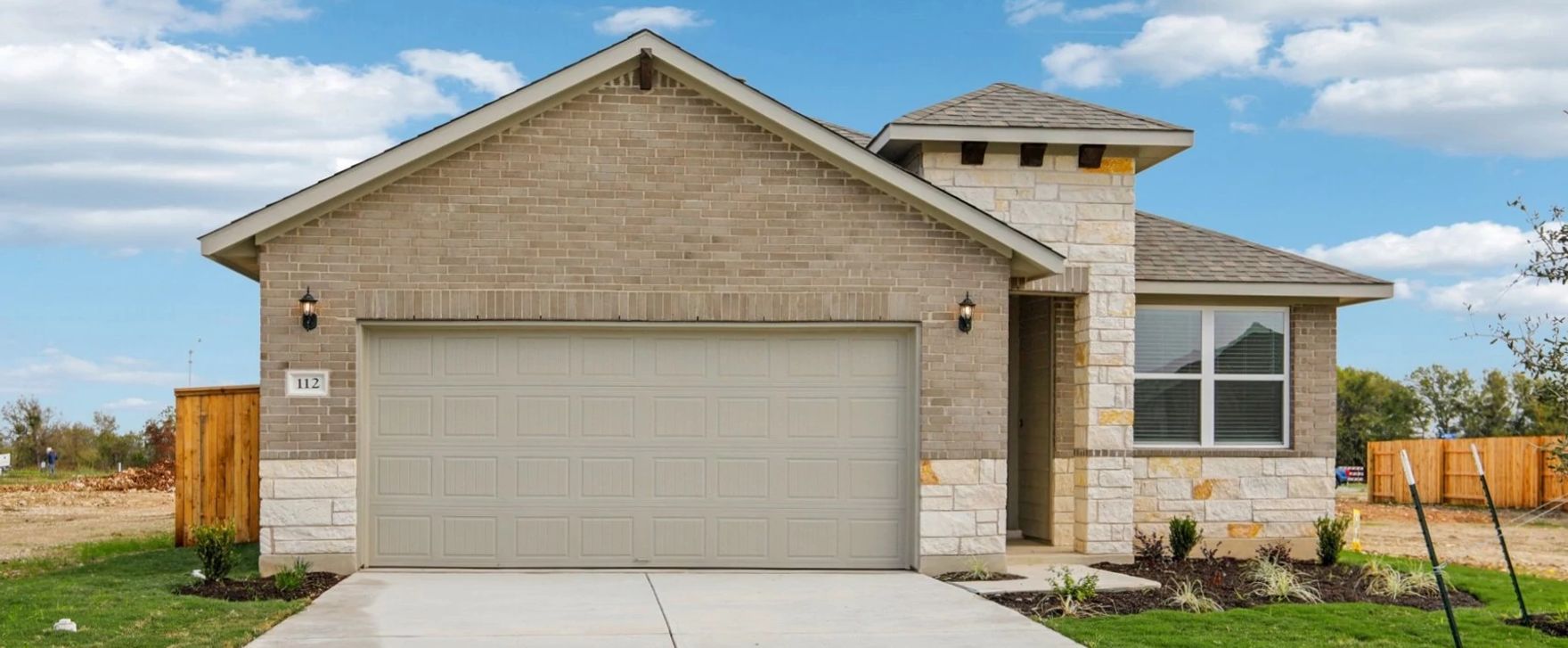 Exterior:Front Exterior