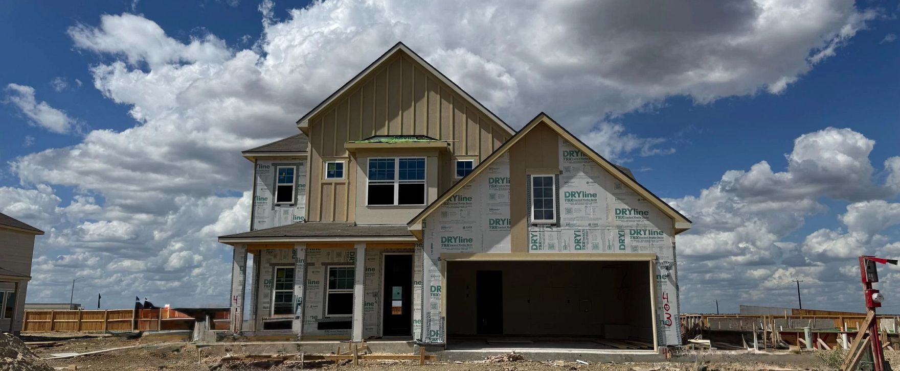 Exterior:Front Elevation