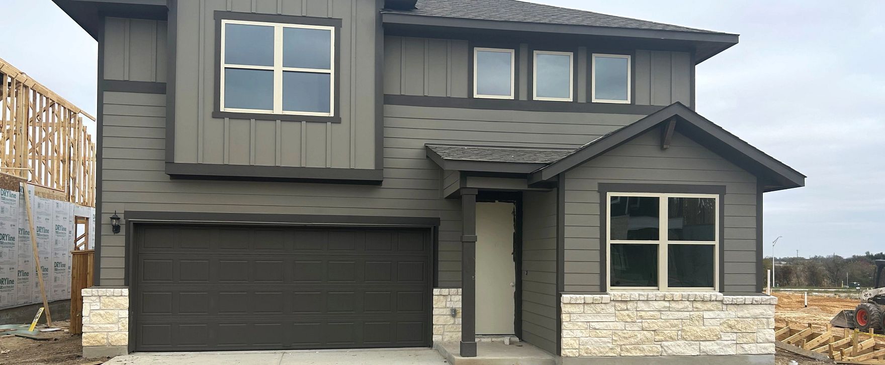 Exterior:Front Exterior