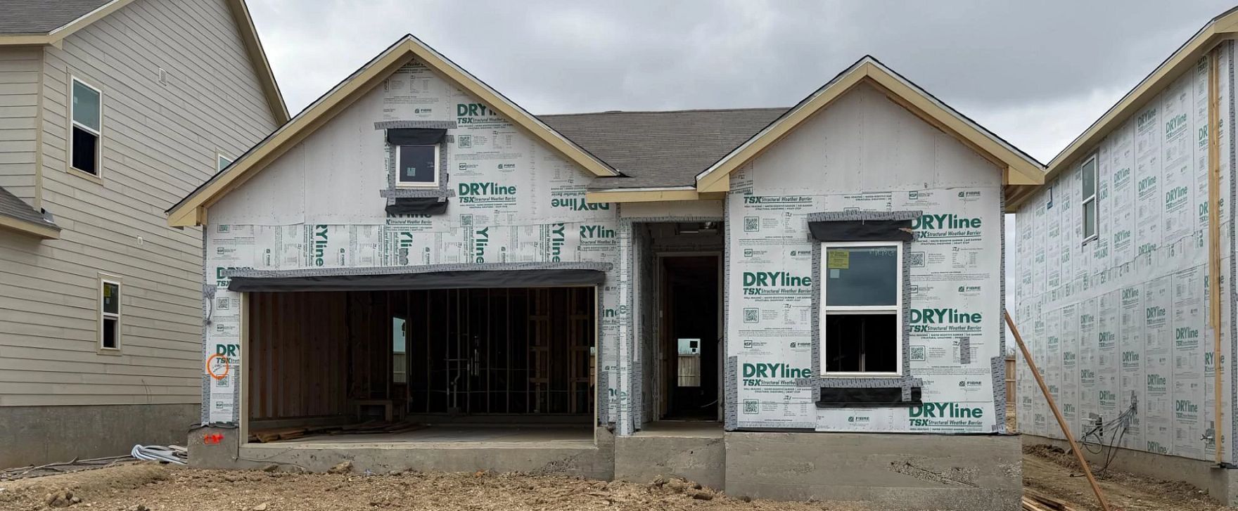 Exterior:Front Elevation