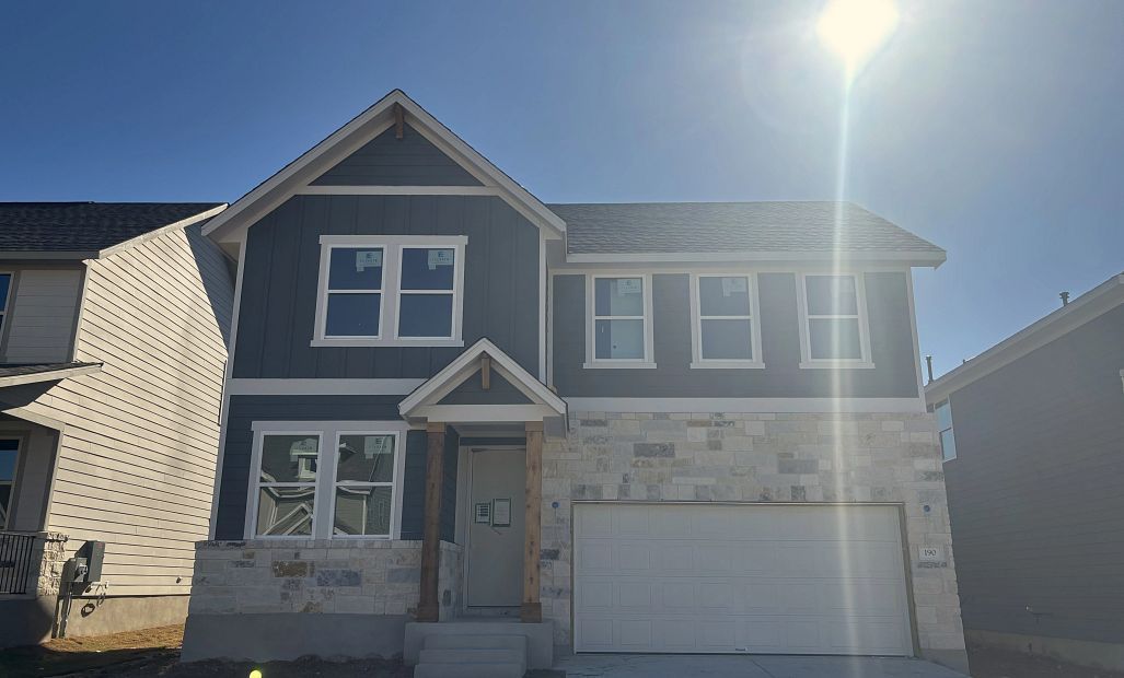 Exterior:Front Exterior