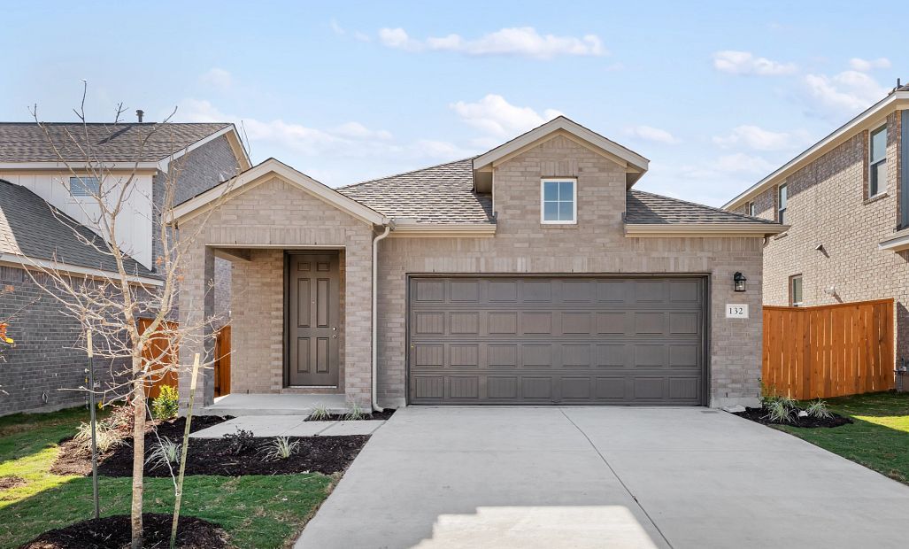 Exterior:Front Exterior