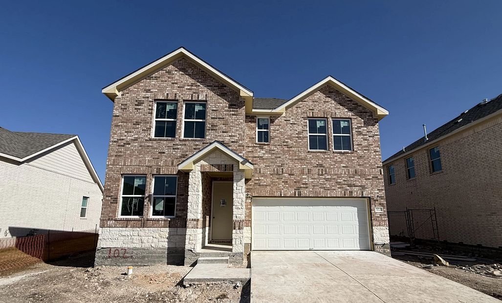 Exterior:Front Exterior