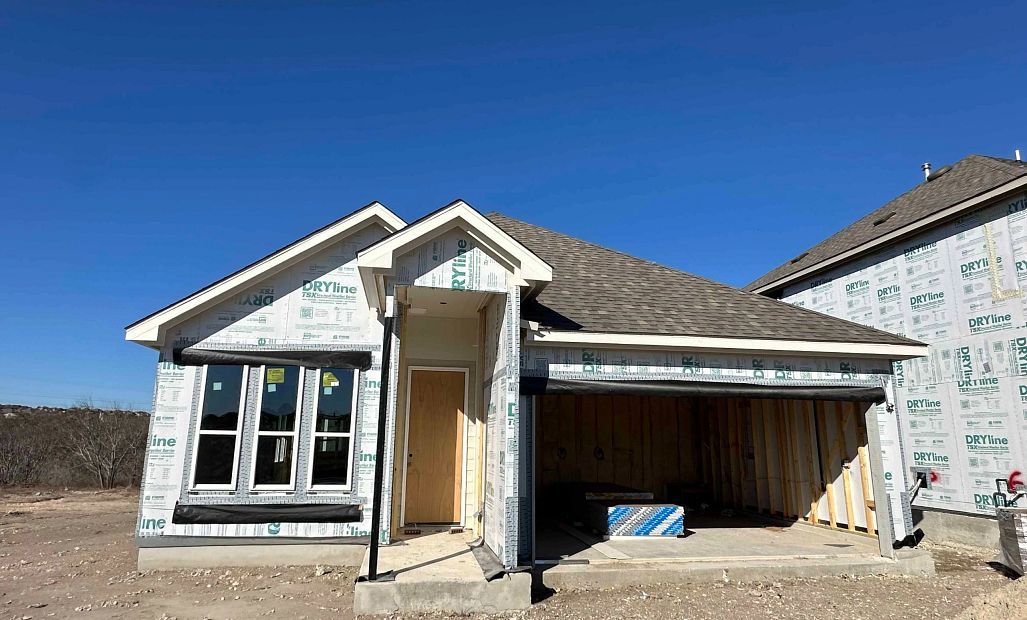 Exterior:Front Elevation