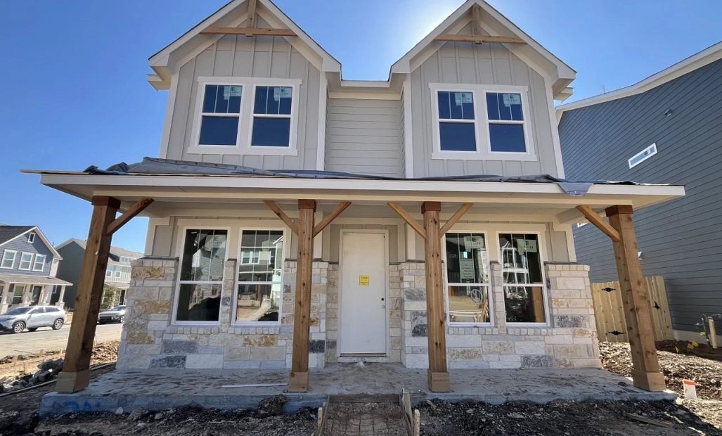 Exterior:Front Exterior