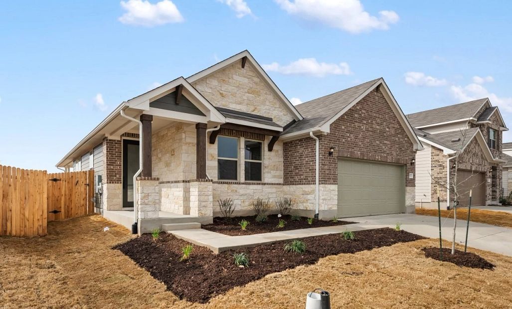 Exterior:Front Exterior