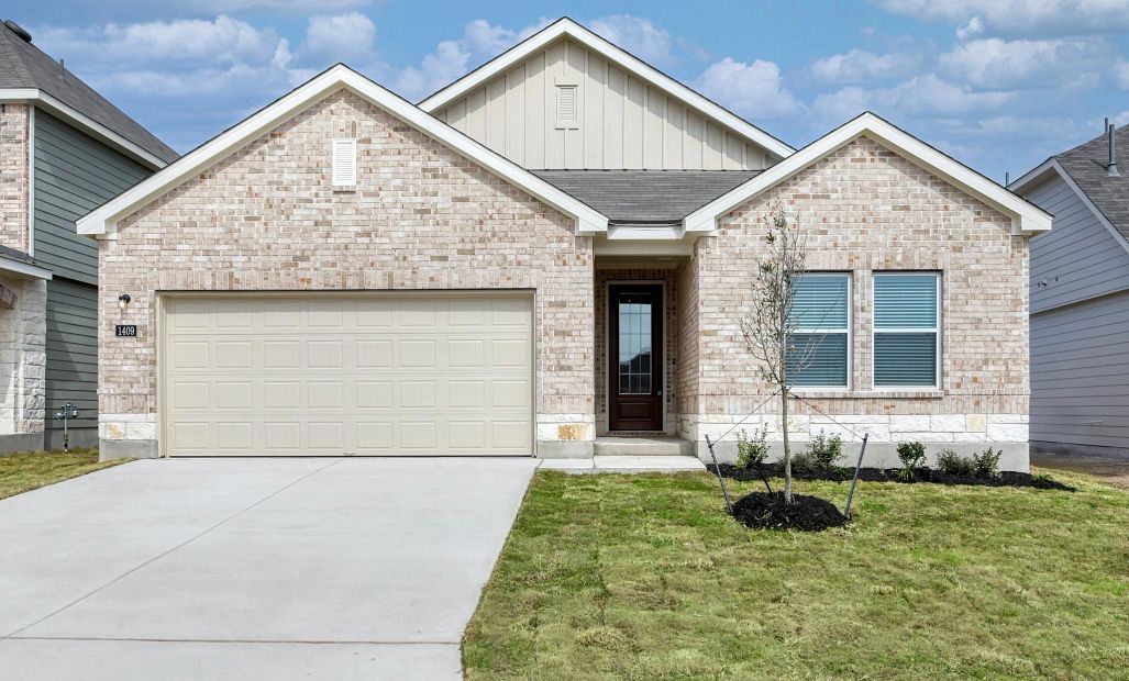 Exterior:Front Elevation