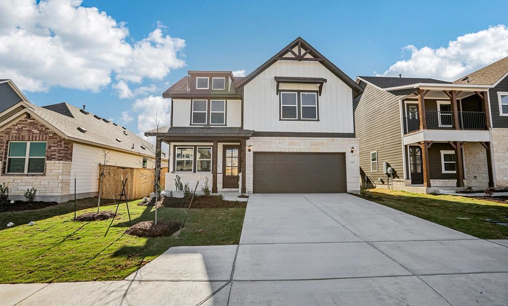 Exterior:Front Exterior