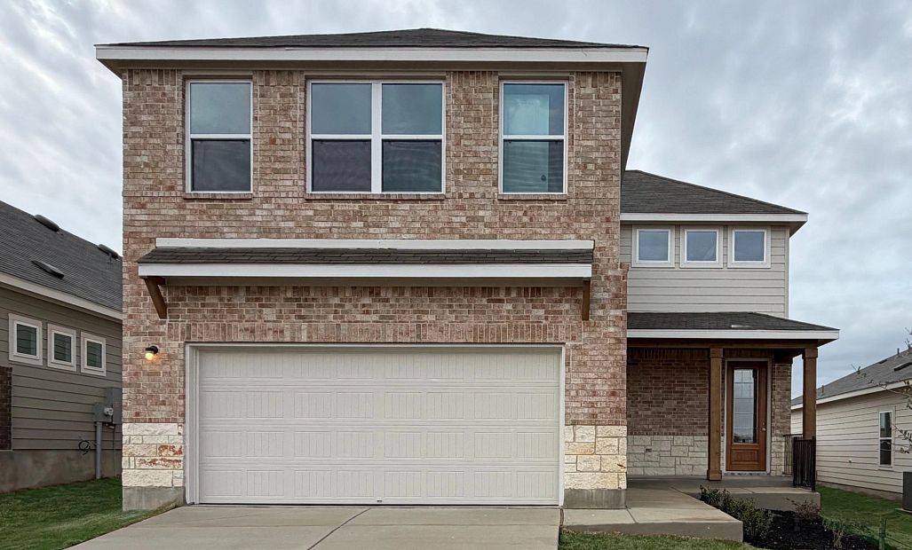 Exterior:Front Elevation