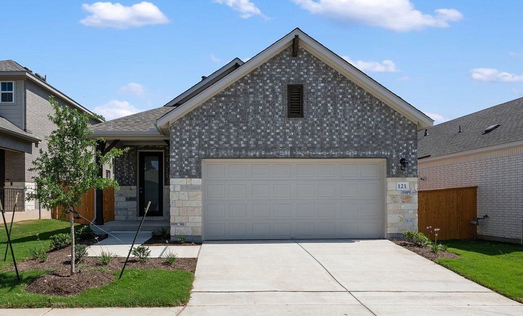 Exterior:Front Exterior