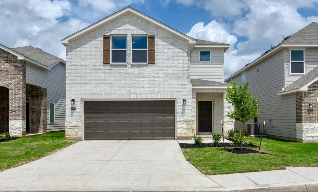 Exterior:Front Elevation