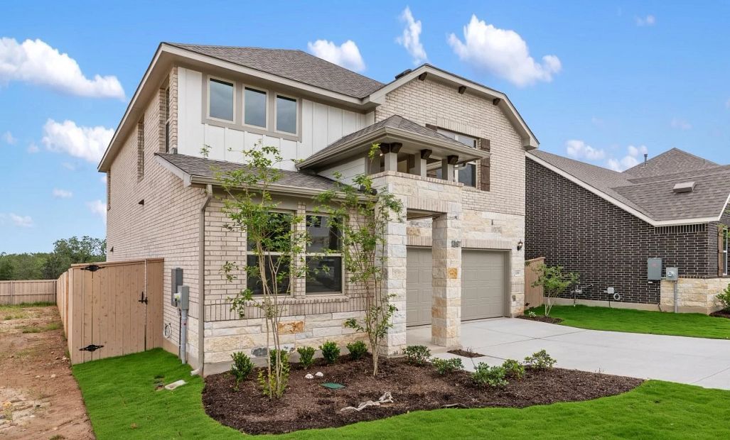 Exterior:Front Exterior
