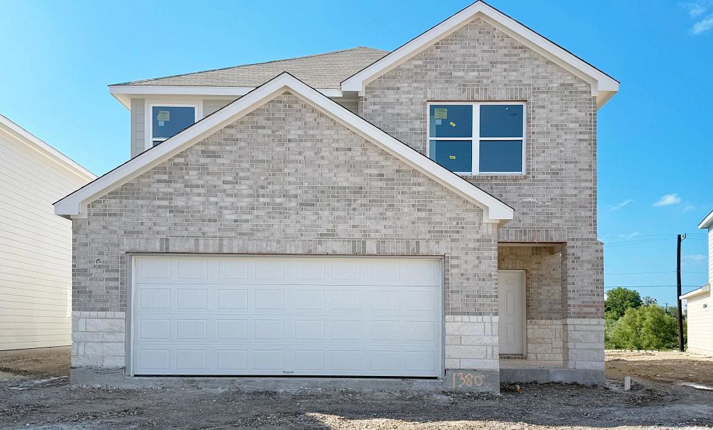Exterior:Front Elevation