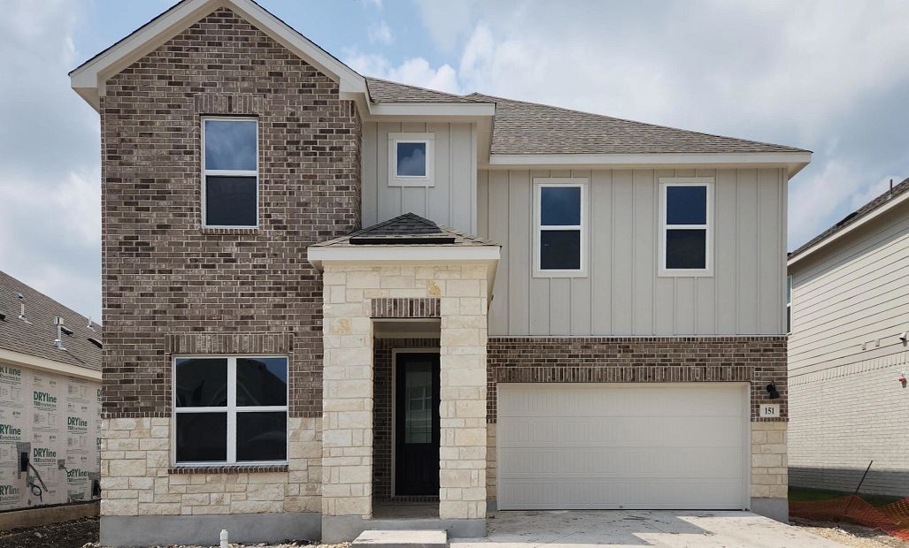 Exterior:Front Elevation