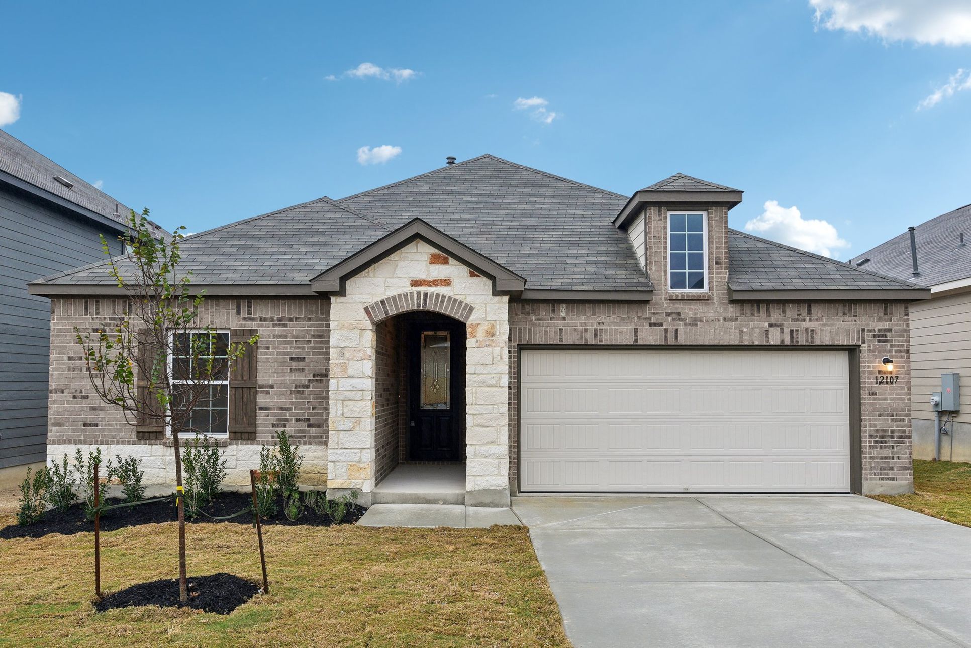 Interior:Vista Ridge - Makenzie Interior Image 1