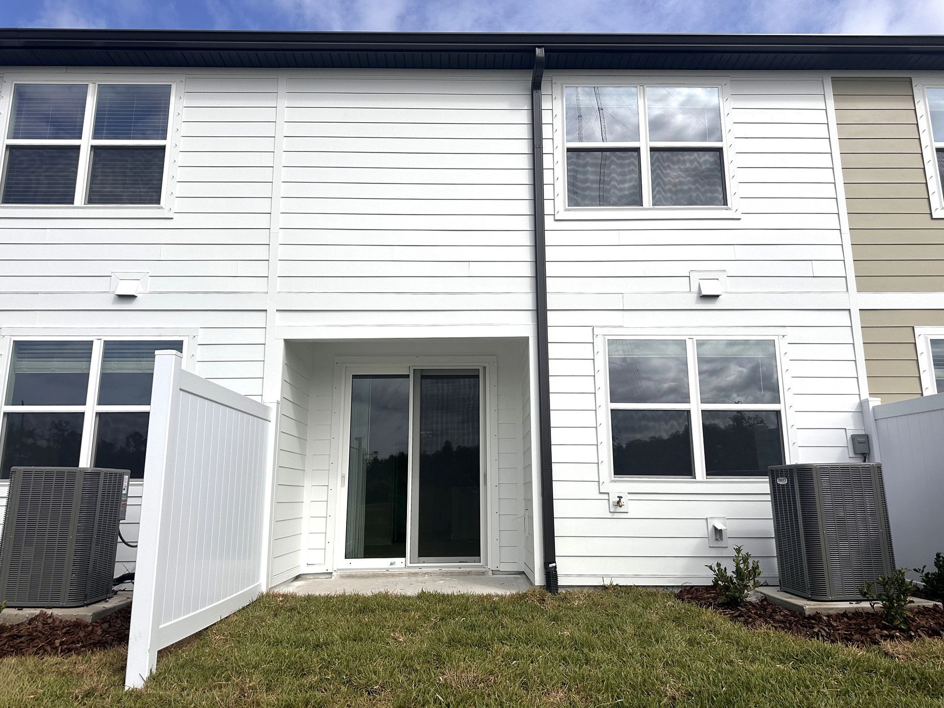 Exterior:Back Elevation